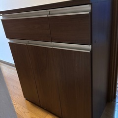 ゴミ箱収納棚の画像