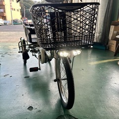 No.619 パナソニックビビライフ BE-ELR83 整備済み 電動アシスト三輪自転車の画像