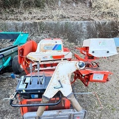 クボタディーゼルエンジンハーベスター HS-65の画像