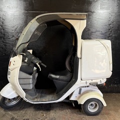 ★支払総額4.2万円★関東圏内即日配送可能！ 全車走行テスト済み！ ホンダ ジャイロ2 白 TA02 人気のジャイロ！ ２ストのためオイル注ぎ足すだけ！ ウォッシャーワイパーOK！ リアボックス付き！の画像