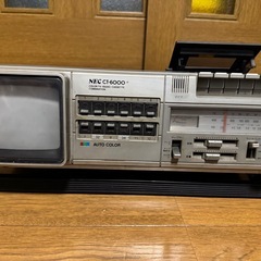 【レトロ・ジャンク】ラジカセ・ポータブルTV 3点まとめ SONY/AIWA/NECの画像