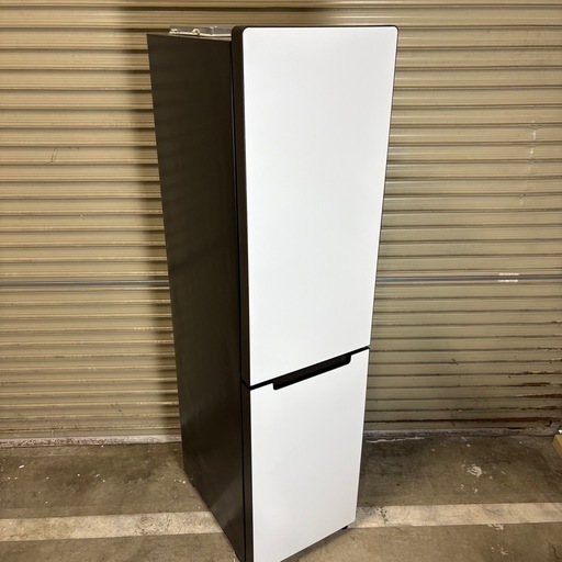 【美品】ハイアール 冷蔵庫 JR-SX21A 208L マグネットカバー付き　2025年製