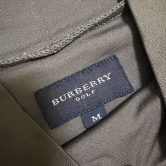 BURBERRY インナーシャツの画像