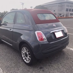 FIAT 500C 珍しいグレー&赤キャンバストップの画像