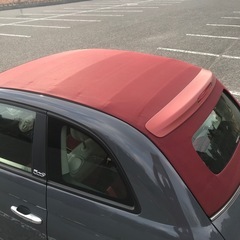 FIAT 500C 珍しいグレー&赤キャンバストップの画像