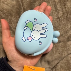 《2名様と取引可》新品未使用🌟ミッフィー シリコンがま口ケース の画像