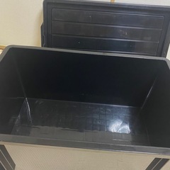 フタ付きハードコンテナ75の画像