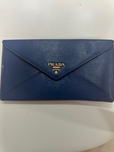 PRADA 長財布