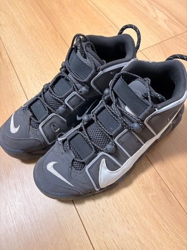 Nike Air More Uptempo グレー/ホワイト
