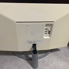 LG ゲーミング モニター　カバー付きの画像