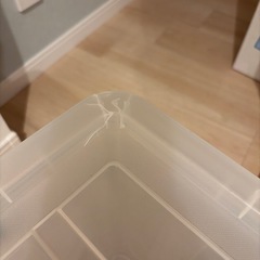 透明な収納ボックスですの画像