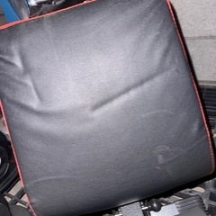 美品IKERU トレーニングベンチ＋可変式ダンベルセット（24kg×2）の画像