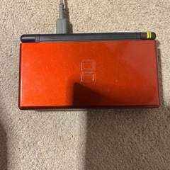 DS  light  赤×黒の画像