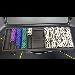 ポーカーテーブル＆SLOWPLAYチップ2セット＆IKEA椅子の画像