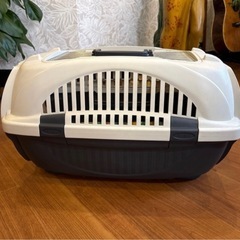 イタリアferplast社製アトラスキャリーDX20中古品の画像