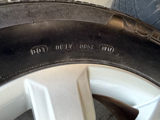ランクルプラド中期純正265/65R17タイヤホイールセット 17インチ