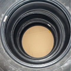 グッドイヤー アイスナビ6 スタッドレス  205/60/16の画像