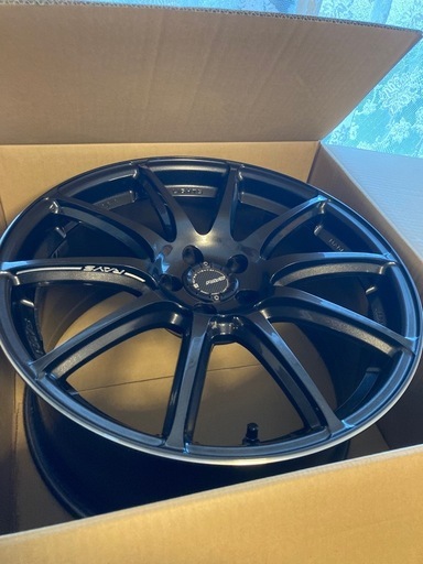 希少! 廃盤サイズ RAYS グラムライツ 57トランセンド 18インチ 