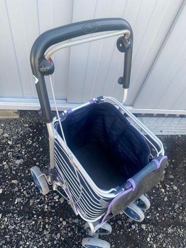 歩行車　自助具・リハビリ用品　引き取り限定