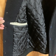 トミーヒルフィガー 本革スタジャン(L) 自由の女神ワッペン の画像