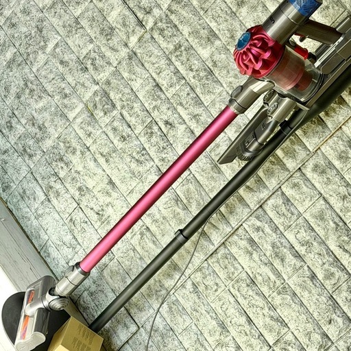 Dyson V6モーターヘッド SV07 新品バッテリー・スタンドセット