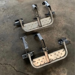 デリカD5 純正サイドステップ左右セットの画像