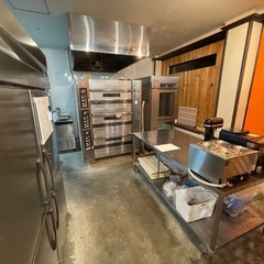 【造作譲渡100〜150万】うるま市みどり町・19坪サンドイッチ店。即営業可能な居抜き設備一式の画像