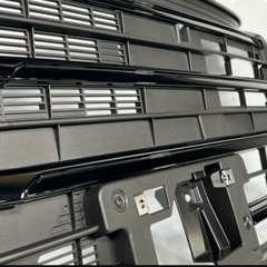 タントカスタム　フロントグリルの画像