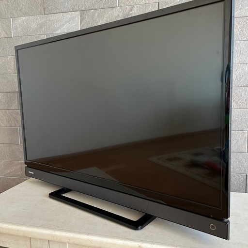 TOSHIBA 32型液晶テレビ