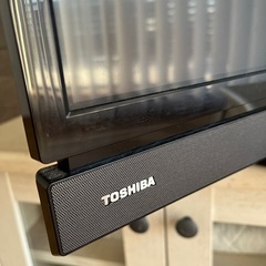 TOSHIBA 32型液晶テレビの画像