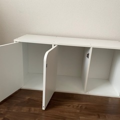 ［お譲り先決定］扉付きカラーボックスの画像