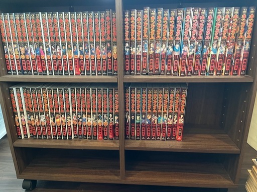 【良品格安・本棚付き】キングダム1〜70巻＋キャスター付き本棚セット　まとめ買い
