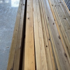 木材(胴縁、貫など)の画像