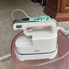 NO：5517  衣類スチーマー‼️2021年製❣️の画像