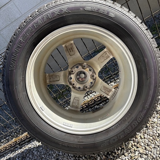 ２２５／６０Ｒ１７　２３年製　 アルファード、ヴェルファイア　