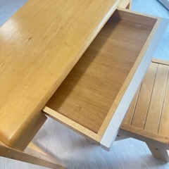 子供　つくえの画像