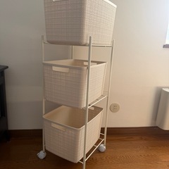 
ランドリーラック３段
