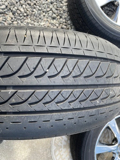 ダンロップ ローゼスト 17インチ PCD114.3 5穴 7J+38 メッキ調（SBC) 225/55R17 