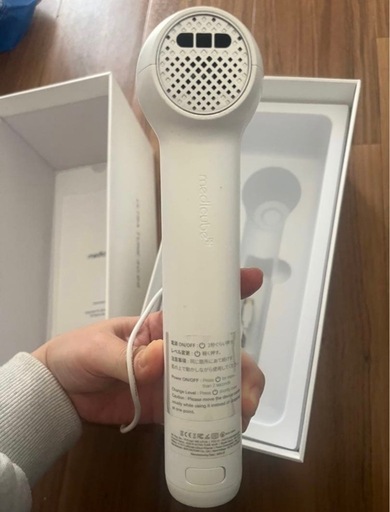 AGE-R ULTRA TUNE 40.6B 美顔器　おまけ付き
