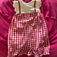 petitmain イチゴポケット付きロンパース80&いちごスタイの画像