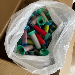 ミシン糸　テトロン　工業用　多数の画像