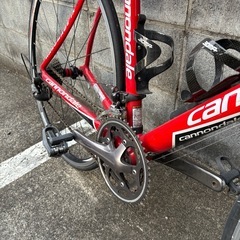 本日か30日に取りに来ていただける場合5000円値引きします！！早い者勝ち‼️ Cannondale ロードバイク レッドの画像