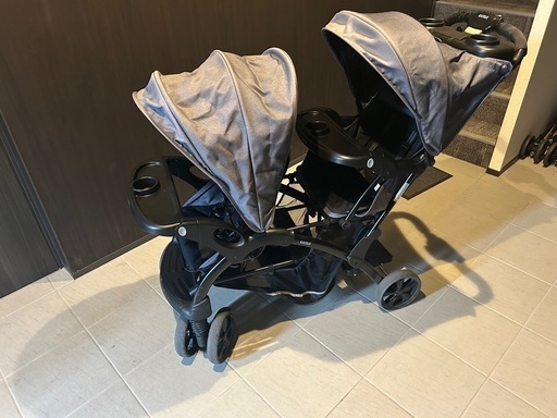 【中古・良品】二人乗りベビーカー