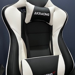 AKRacing Pro-X V2 ゲーミングチェア（未使用）の画像