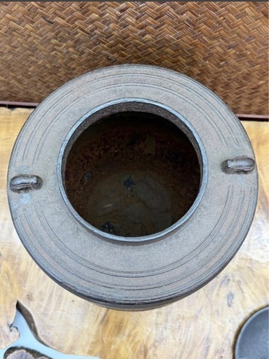 時代物 糸目 肩衝筒釜「享保時代 江戸大西家五郎左衛門・京都大西家 13代大西清右衛門（浄長）極め」（極め箱）和銑 茶道具 鉄釜 茶釜 銅蓋