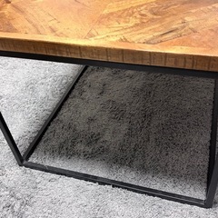 ローテーブル　無垢材の画像