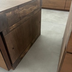 無垢材ウォールナットテレビボードの画像