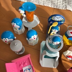 ハッピーセット　ドラえもんの画像