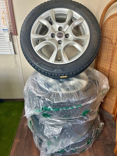 アバルト　500　スタッドレスタイヤ　R15