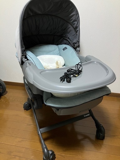 コンビ　電動ハイローチェア